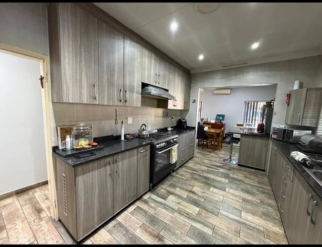 3 BEDROOM HOUSE FOR SALE IN DASPOORT